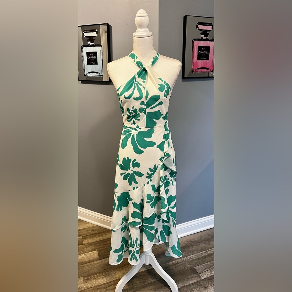 NWT Marnie Midi Dress - Green Floral SIZE 8 AU